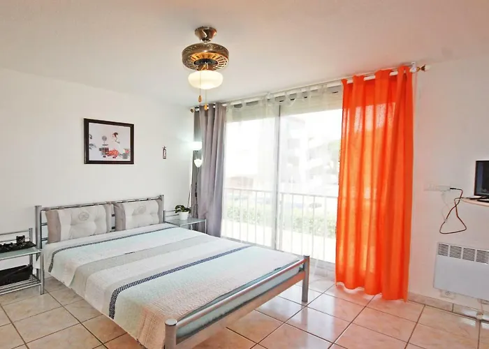 La Presqu'ile 2 * Груиссан