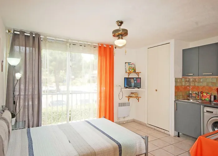 La Presqu'ile 2 Груиссан